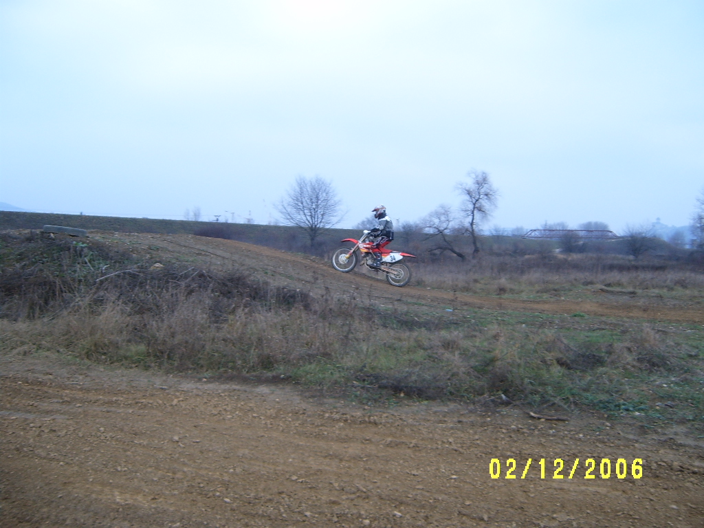 S3700328.JPG