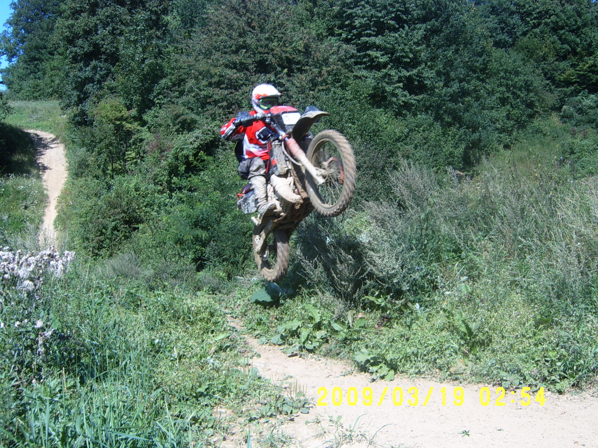 S3700150.JPG