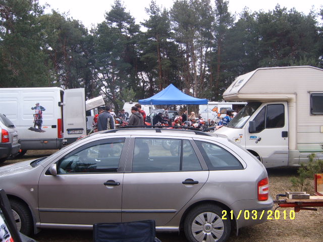S3700204.JPG