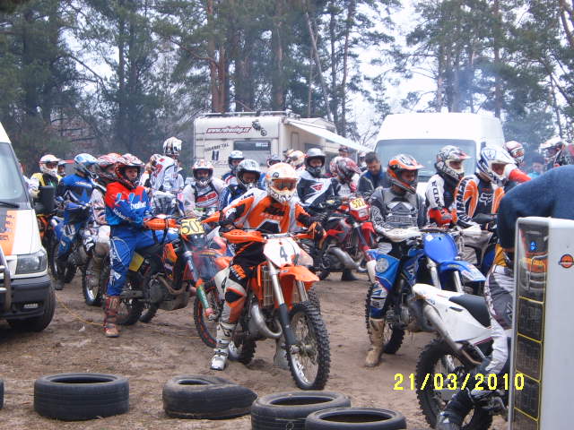 S3700210.JPG