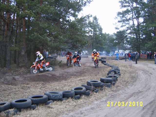 S3700215.JPG