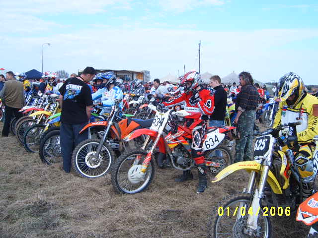 S3700208.JPG